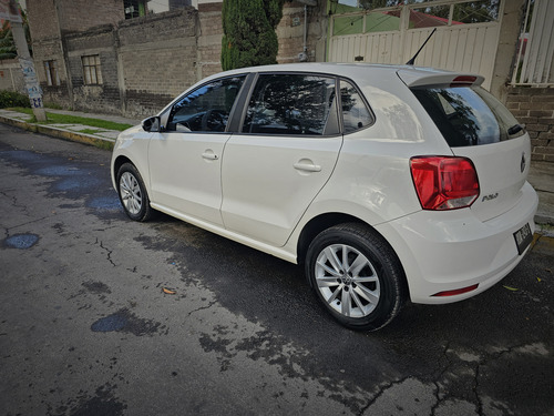 Volkswagen Polo 1.6 L4 Mt