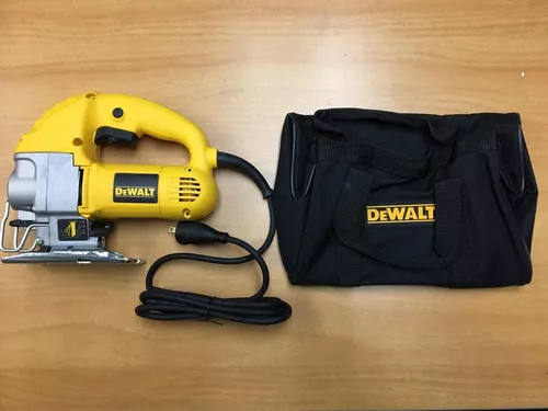 Caladora Dewalt De 600 W Dw317