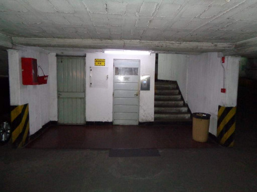 Imagen 9 de 15 de Excelente Oportunidad!!! - Centro - Cochera Privada Amplia Y Cubierta Con Posesión Y Escritura Inmediata, A Metros De Tribunales I