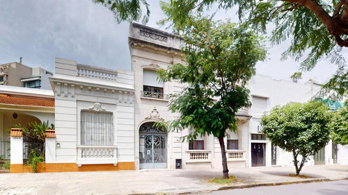 Casa En Venta En La Plata
