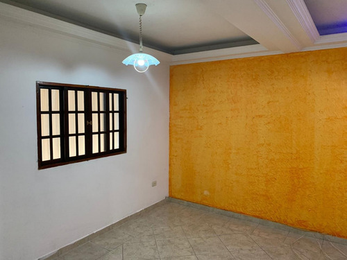 Imagem 7 de 14 de Sobrado 3 Quartos,suíte,2 Vagas De Garagem 867