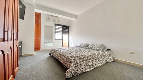 Imagen 3 de 29 de Apartamento Exclusivo Estancia Real. Adlz