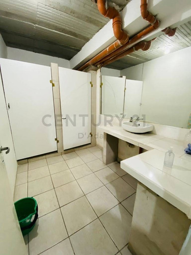 Imagen 10 de 10 de Galpon De 960 Mts En Venta