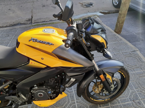 Bajaj Rouser Ns 200