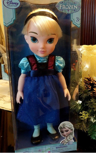 Muñecas Disney Store  Colecction Princesas: Elsa 40 Cms