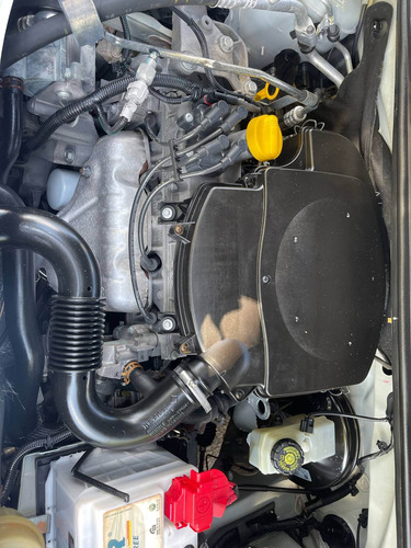 Imagem 11 de 11 de Renault Sandero 1.6 Expression 8v Flex 4p Manual