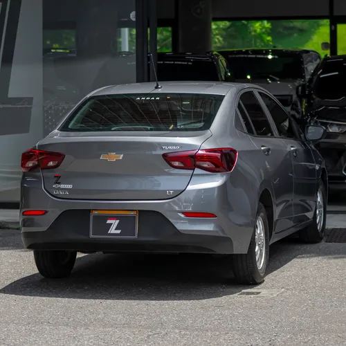 Chevrolet Onix lt 1.0