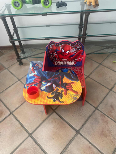 Escritorio Infantil De Spiderman Con Porta Así