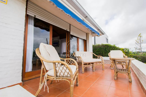 Casa En Alquiler Temporal, Frente Al Mar. Ideal Para Disfrutar En Verano.