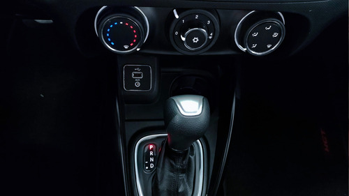 Imagem 14 de 14 de Fiat Argo Hgt 1.8 E.torq At6 (flex)