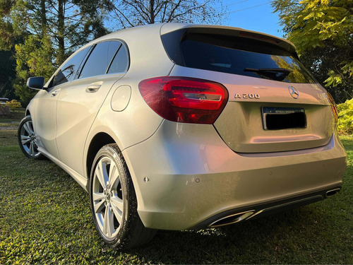 Imagen 3 de 12 de Mercedes-benz Clase A 2017 1.6 A200 Urban 156cv