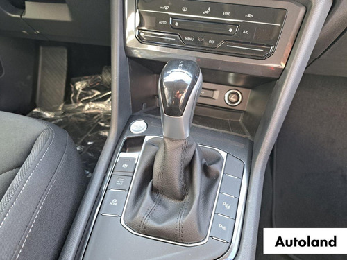 Imagen 8 de 15 de Volkswagen Tiguan Elegance 1.4 2023 0km - Autoland
