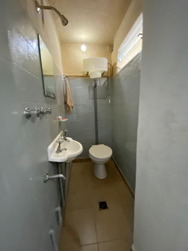 Venta Local En Esquina Con Vivienda 2 Ambientes 1 Dormitorio Patio - Vicente Lopez - Villa Martelli - Las Heras Y Ameghino