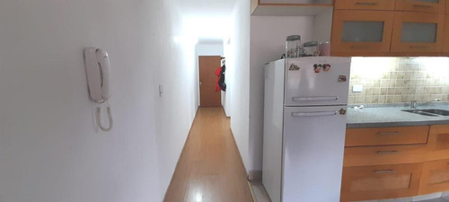 Imagen 2 de 19 de Ph - Castelar