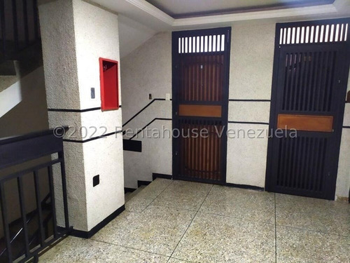 Sp Espacioso Y Fresco Apartamento En Alquiler Zona Este Barquisimeto Lara, Venezuela. 93 M²