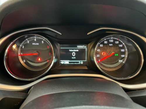 Chevrolet Onix plus 1.0 Lt Turbo 4p