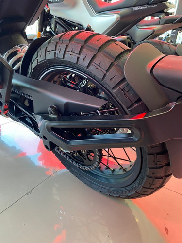 Imagen 12 de 15 de Husqvarna Svartpilen 401 | Financiacion Exclusiva