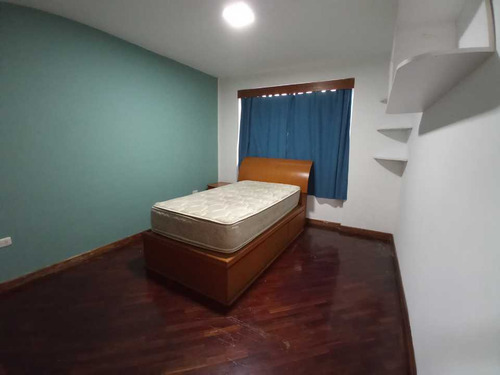 Imagen 16 de 27 de En Venta Apartamento Remodelado 144 M² 4h/3b/2 Pe Chuao