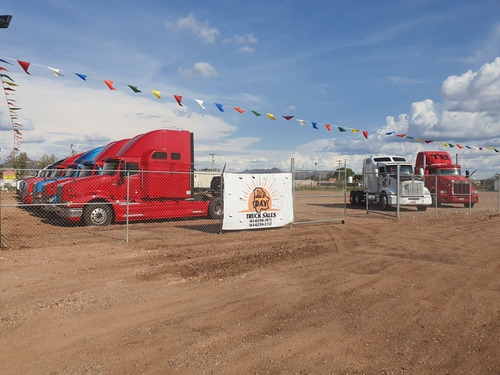 Imagen 10 de 15 de Kenworth T800