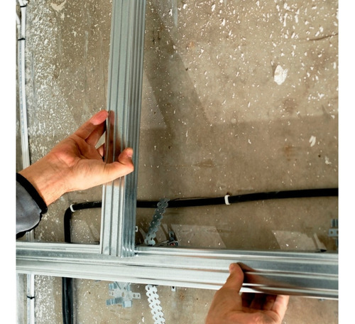 Perfil Drywall Montante 70 3000mm (kit Com 10 Peças)