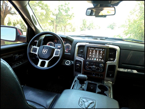 Imagen 21 de 25 de Ram 1500 Laramie Hemi 5.7 V8
