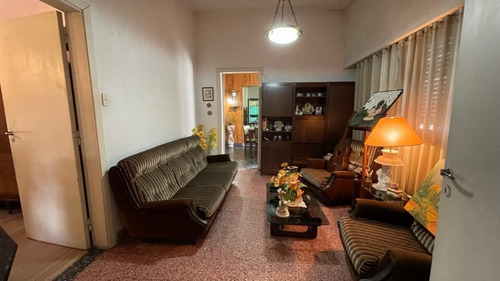 Imagen 1 de 14 de Casa En Venta En Lanus Oeste