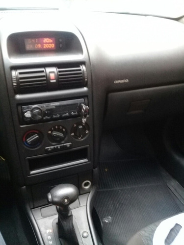 Chevrolet Astra Sedan 2008 2.0 Advantage Flex Power 4p