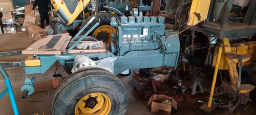 Tractor Pauny 230 C Tracción Simple Motor Cummins Reparado