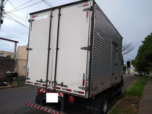 Ford Cargo 1119 Baú