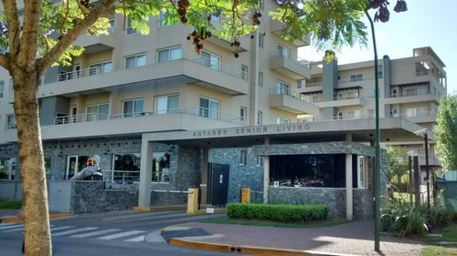 Imagen 2 de 10 de Departamento En Venta Con Renta En El Complejo Antares, Edificio Metallo: