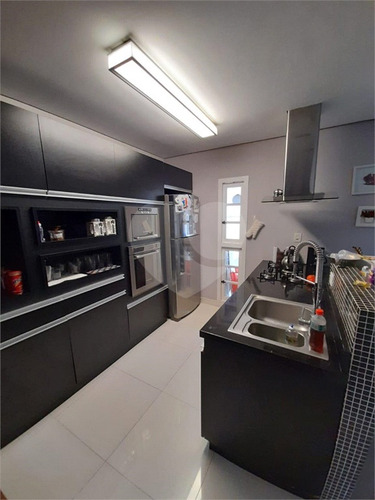 Imagem 6 de 30 de Excelente Casa Em Condomínio Com 3 Dormitórios, Sendo 1 Suíte Na Zona Sul. - Reo576870