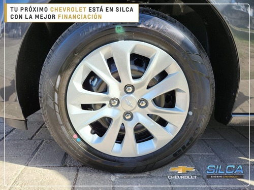 Imagen 9 de 18 de Chevrolet Onix Lt 1.0 2024 Gris Oscuro 0km