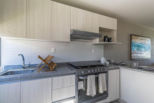 Imagen 13 de 14 de Venta De Casa Con Enormes Extensas Areas Verdes