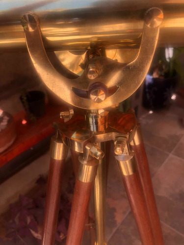 Telescopio Trípode Mediano (Usado)