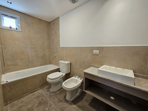 Venta Dpto 1 Amb Tigre Centro A Estrenar Cochera