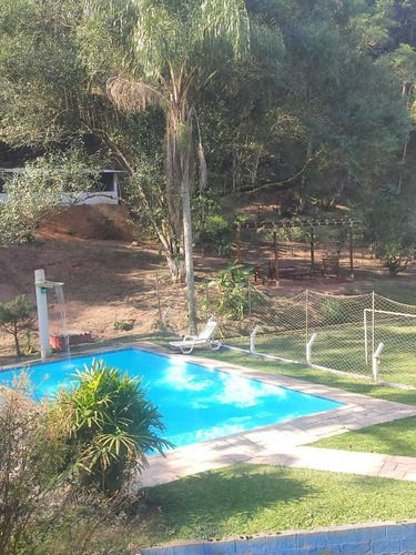 Sítio Eraz Com Piscina, Cachoeira, Campo De Futebol,