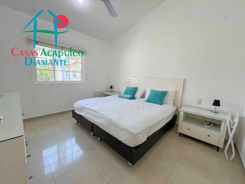 Cad Diamante Lakes Zafiro 316. Terraza Con Vista A Los Jardines Y Albercas