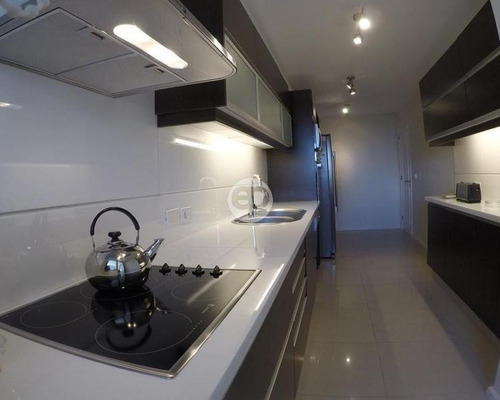 Apartamento En Brava Primera Linea