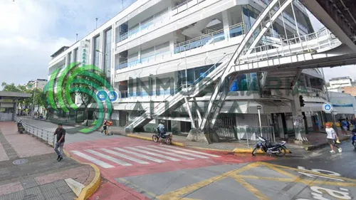 Local En Arriendo En Centro. Cod A11054