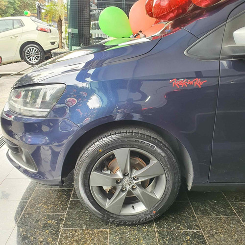 Imagem 4 de 15 de Volkswagen Fox 1.6 Mi Rock In Rio 8v Flex 4p Manual