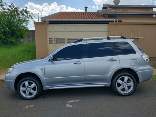 Mitsubishi Airtrek 2.4 5p