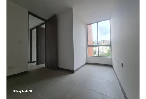 Apartamento Para La Venta En Itagui Chimeneas