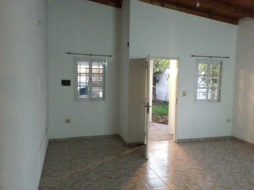 Imagen 3 de 15 de Casa En Venta En Villa Elvira