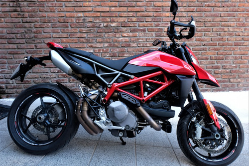 Imagen 2 de 15 de Ducati Hypermotard 950 2020