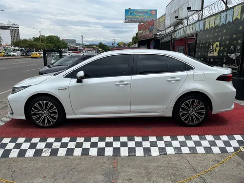 Toyota Corolla Seg Hibrido 1.8 At