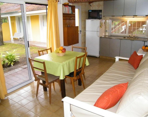 Venta Departamento Villa Gesell Complejo De 6 Unidades A 200m De La Playa