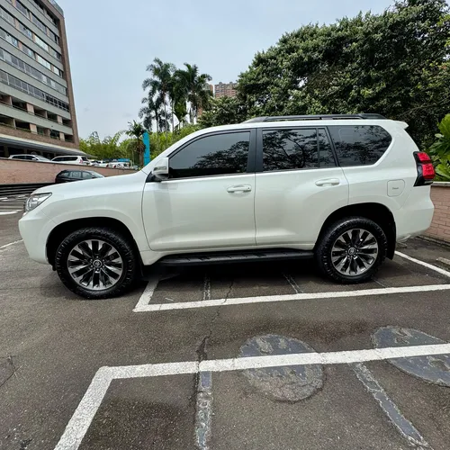 Toyota Prado 2.8 Tx-L At6
