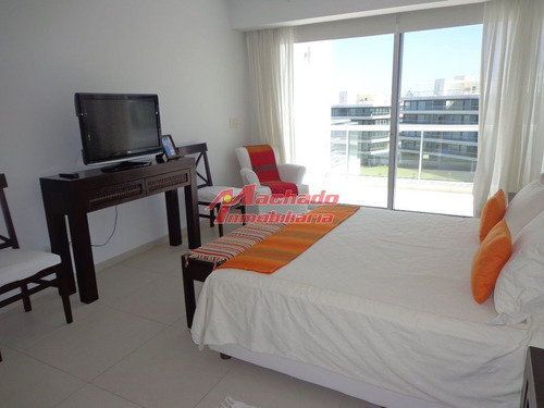 Imagen 20 de 25 de Apartamento En Venta Y Venta, Rincon Del Indio 2 Dormitorios, Con Parrillero Propio