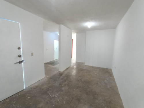 Casa En Venta-c. Temuco, Hacienda Santa Fe, Hacienda Santa Fe, Jal (17860489280)