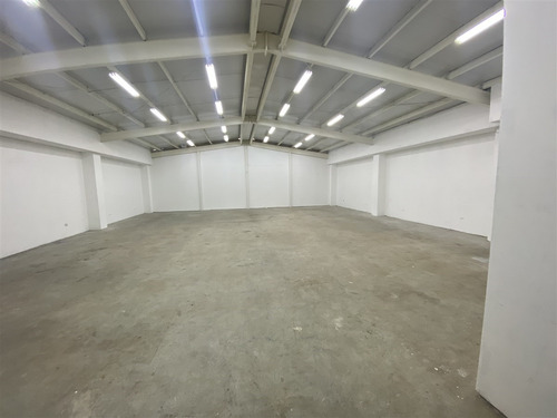 Local Comercial En Arriendo En Concepción